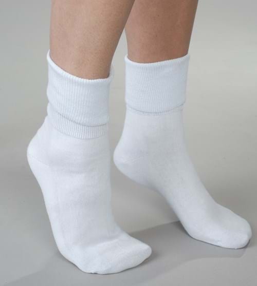 3-Pack Womens White Cotton Diabetic Socks