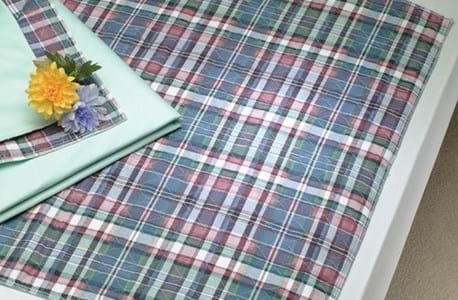 Plaid Absorbent Bed Pad